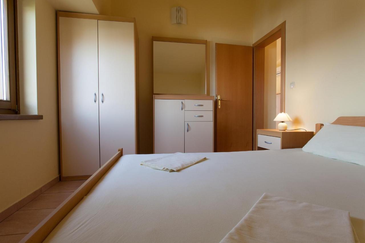 Apartman Vjekoslav كرك المظهر الخارجي الصورة